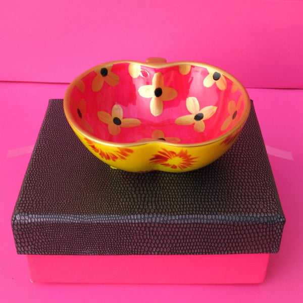 Apple Dish (9cm) - Hand Painted Bone China, gift boxed - DIZZY PINK